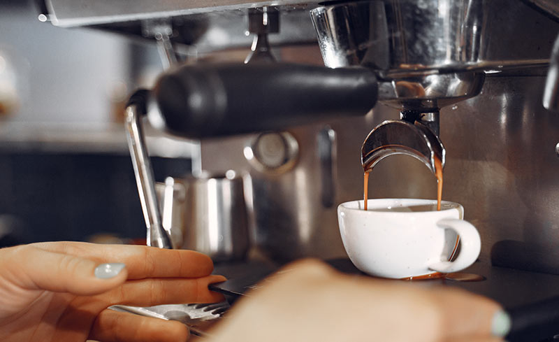 3 rețete simple cu cafea pe care le poți face acasă